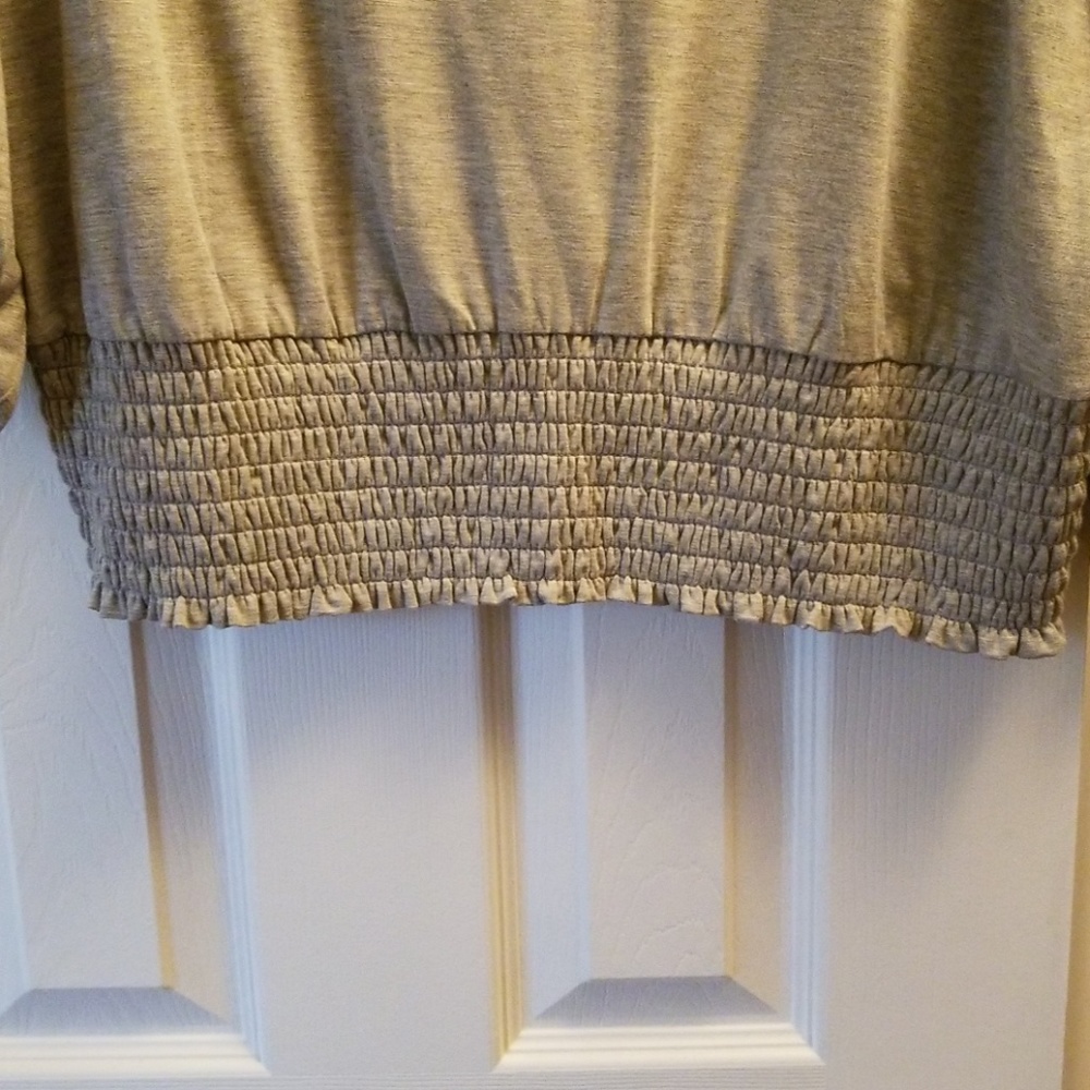 Top - Picture 4 of 7